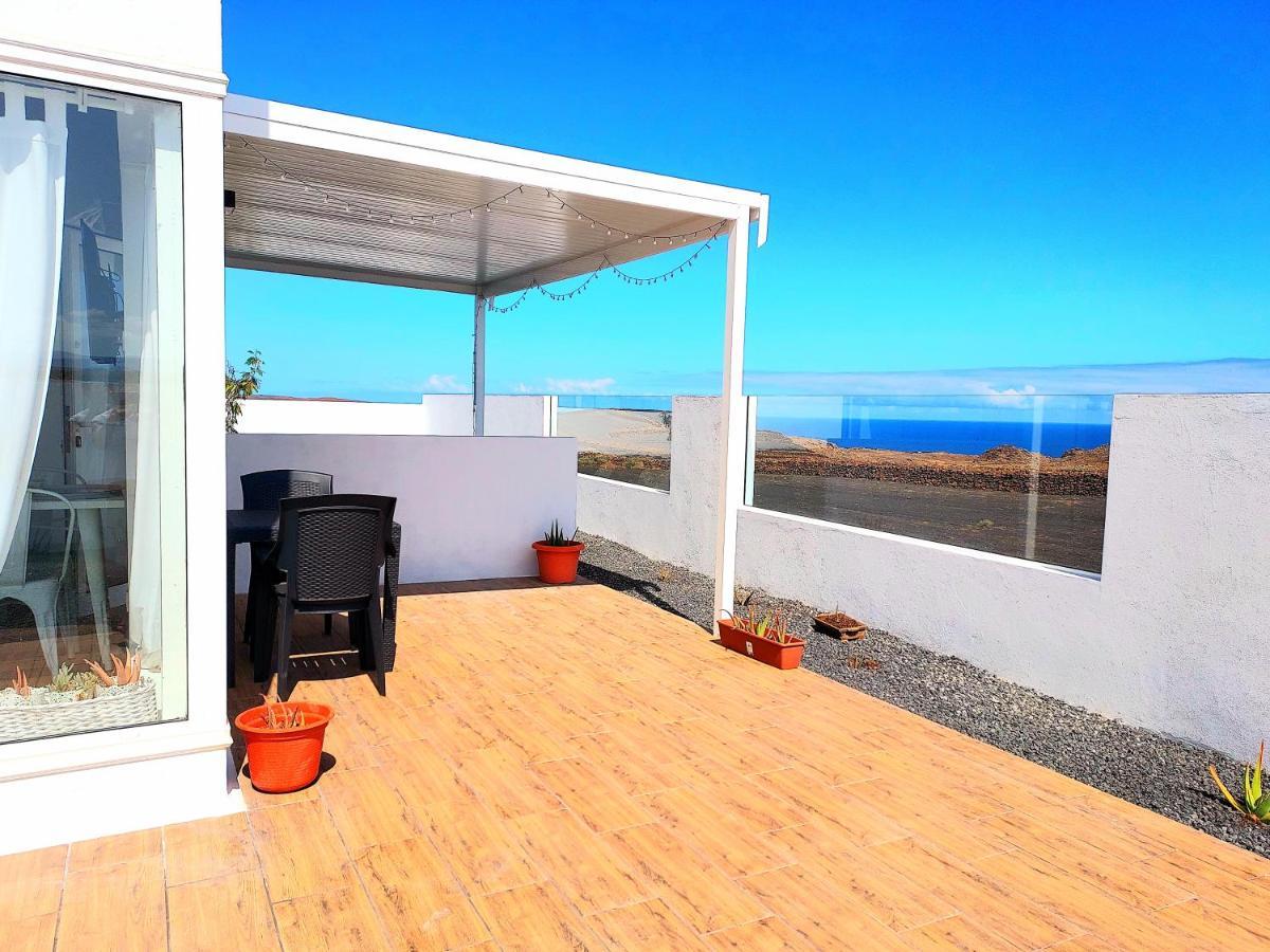 Lanzarote Ocean Loft A Apartment Tinajo Bagian luar foto