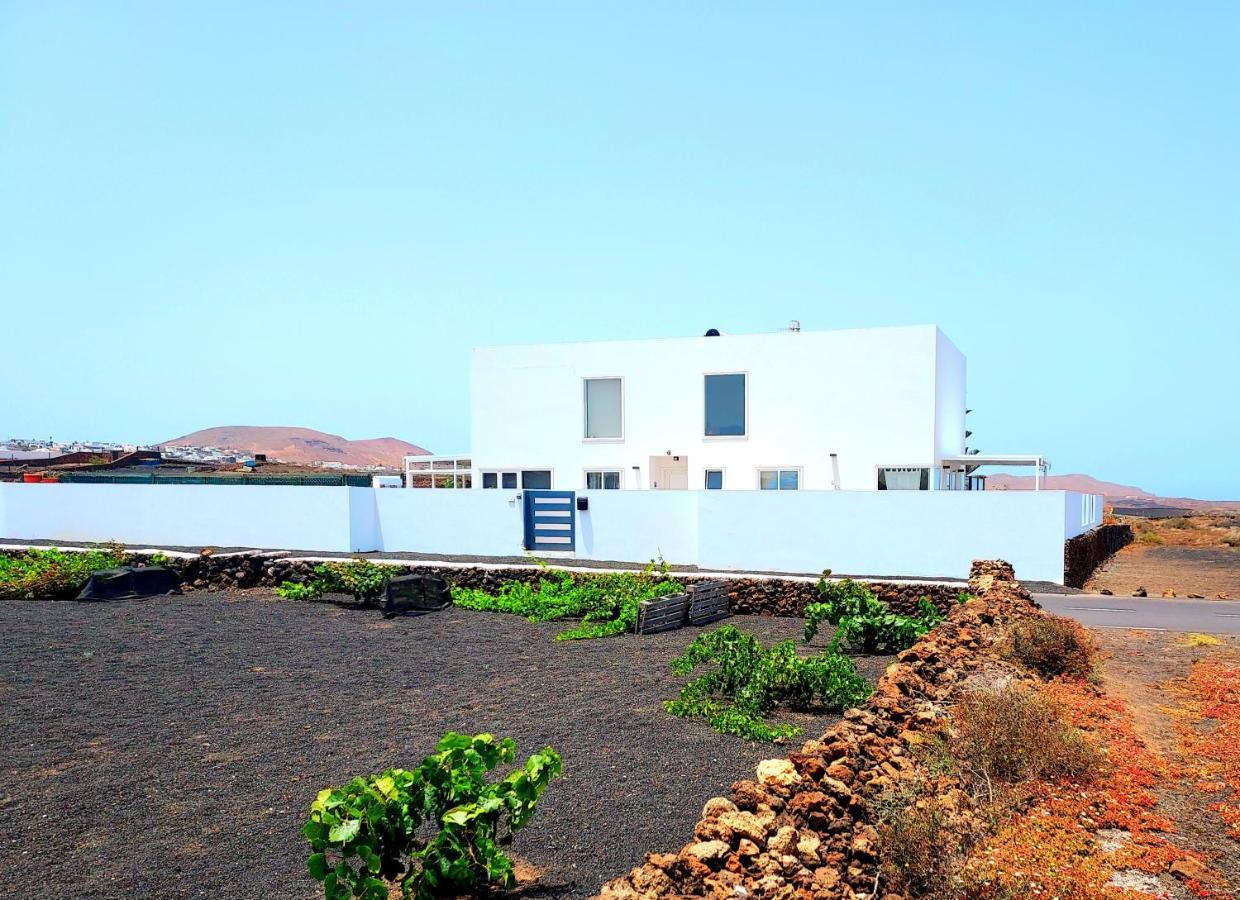 Lanzarote Ocean Loft A Apartment Tinajo Bagian luar foto